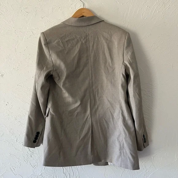 H&M Light Gray Blazer - Picture 2 of 4